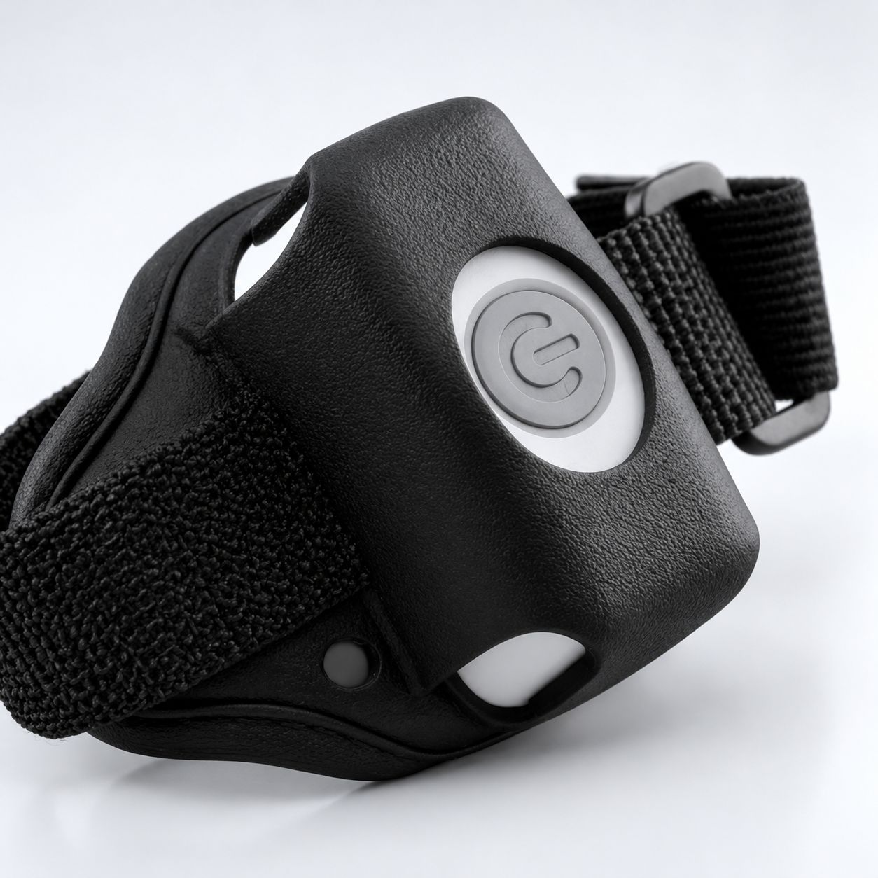 Black strap holder with one SOLIGHT unit